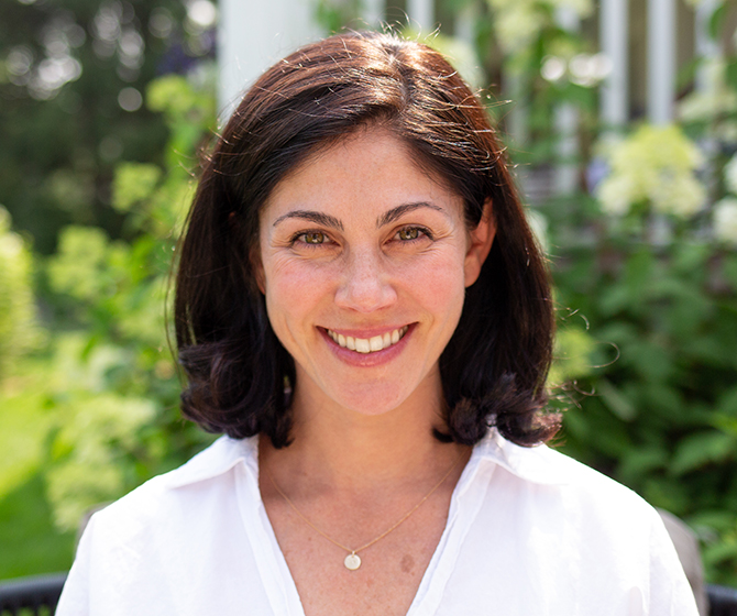 Anna Ford, Co-founder & CEO, Bookclubs